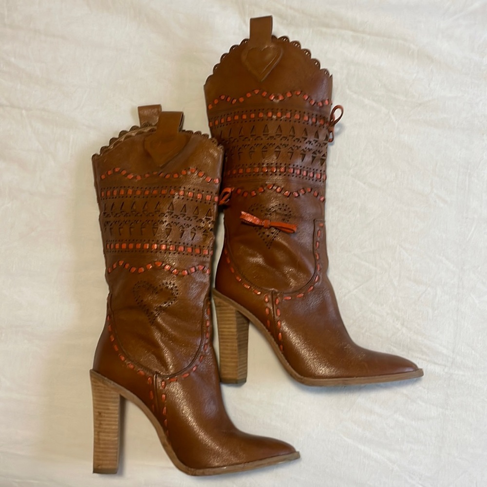 BCBG MAXAZRIA Cowboy Boots Size 6.5